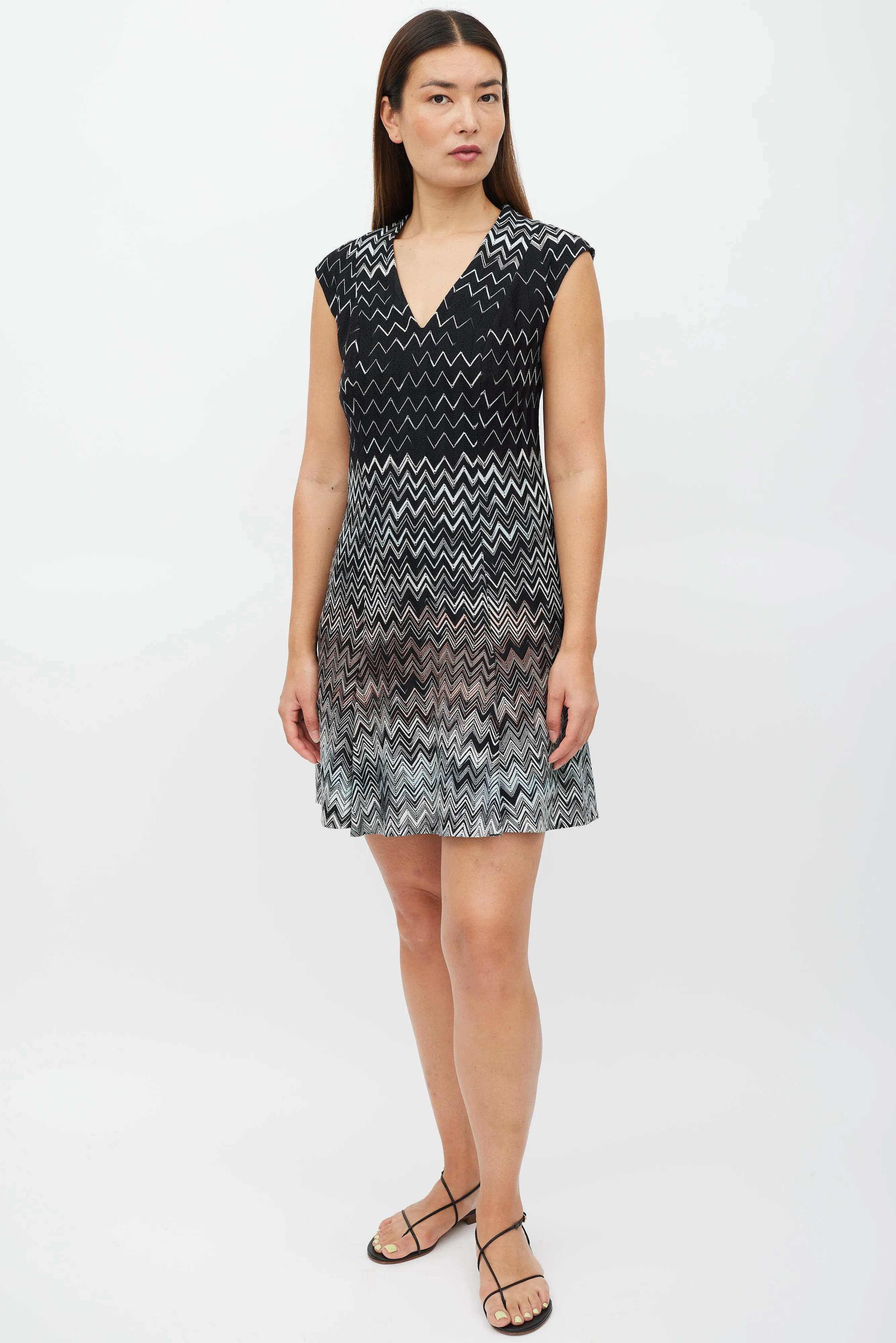Black & Multicolour Knit Pleated Dress