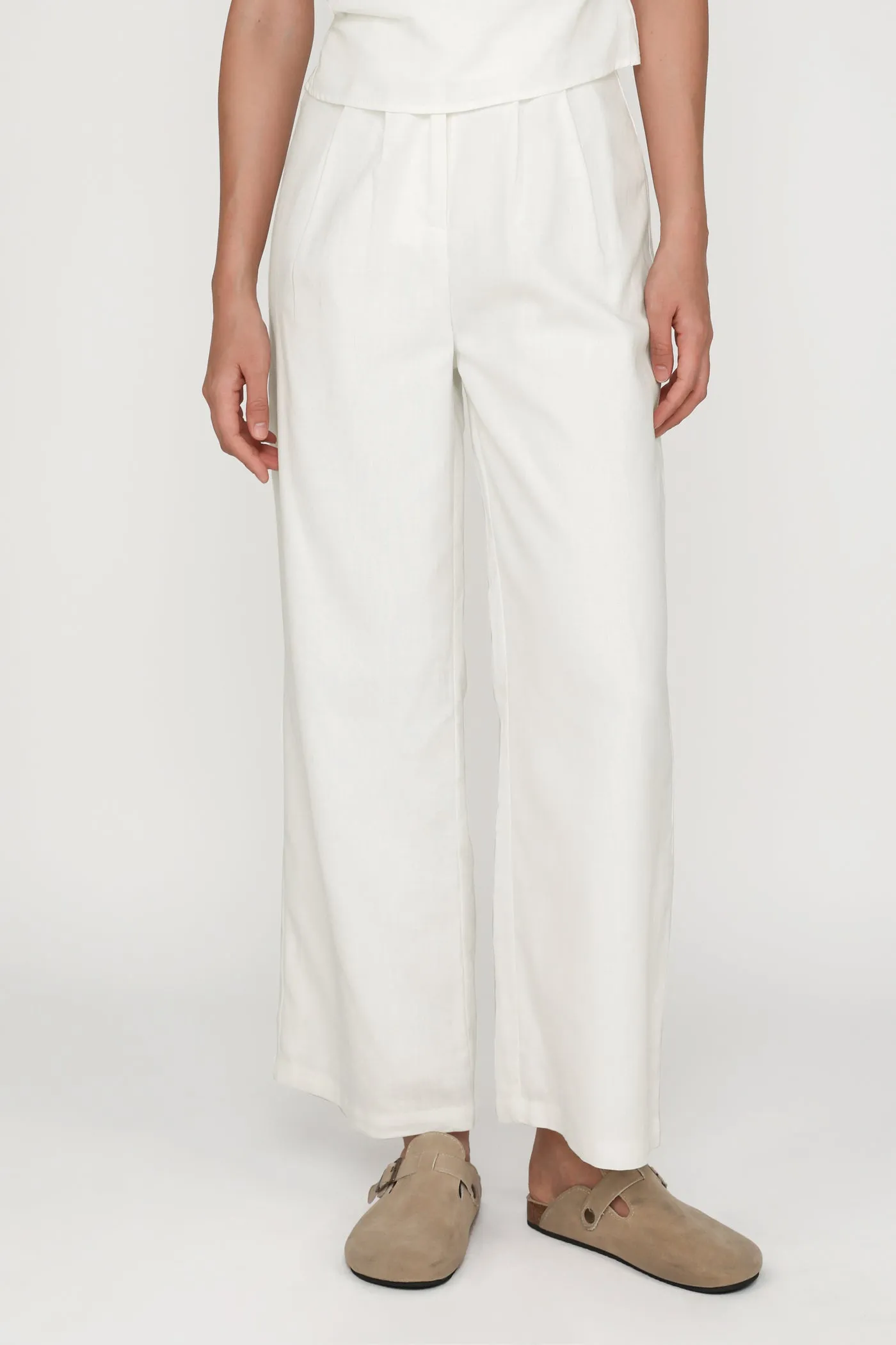 Kason Pleated Linen Pants