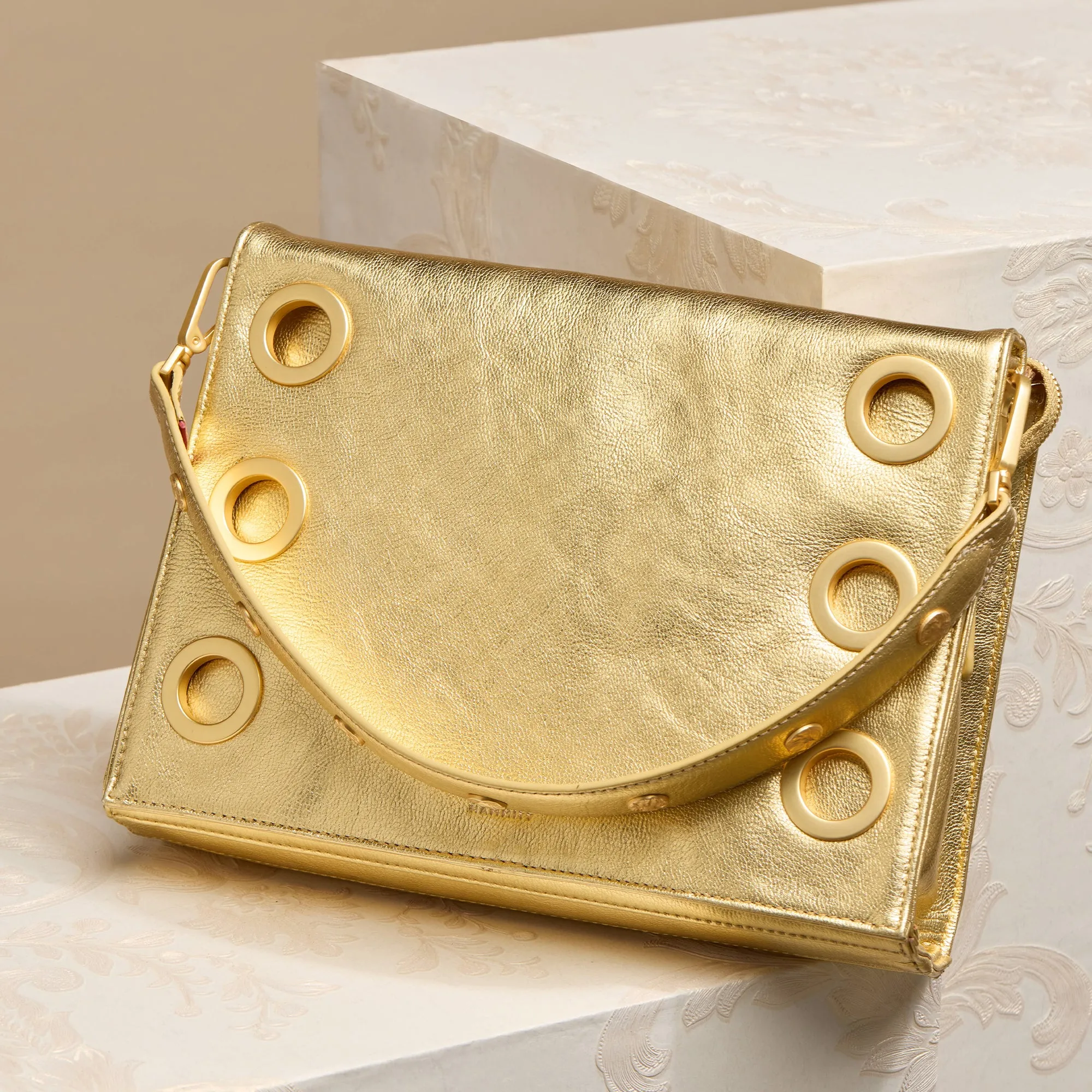 Montana Clutch | Gala Gold/Brushed Gold Hammered | Lrg