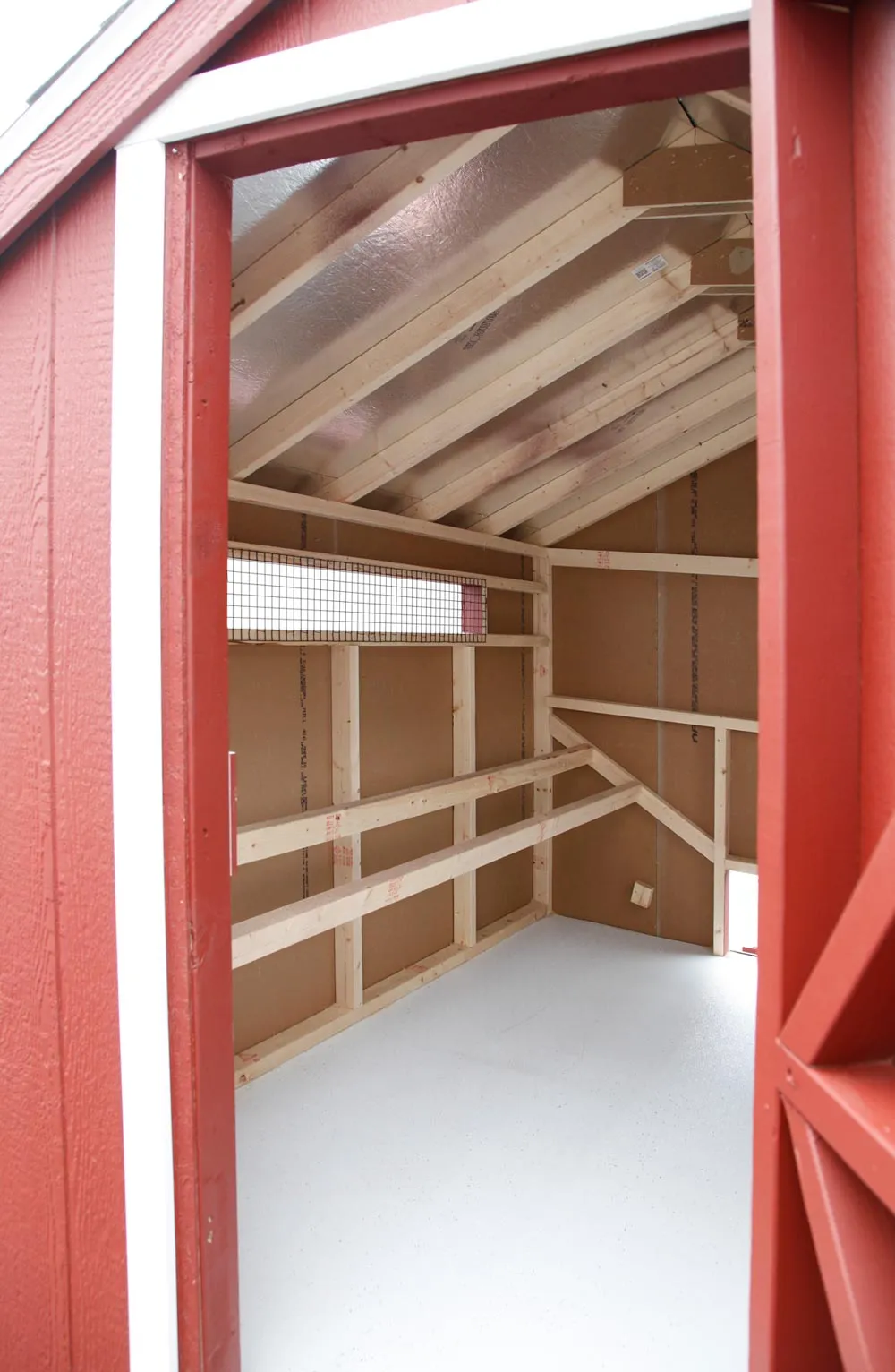 Quaker Heritage Coop: 15-Hen Homestead