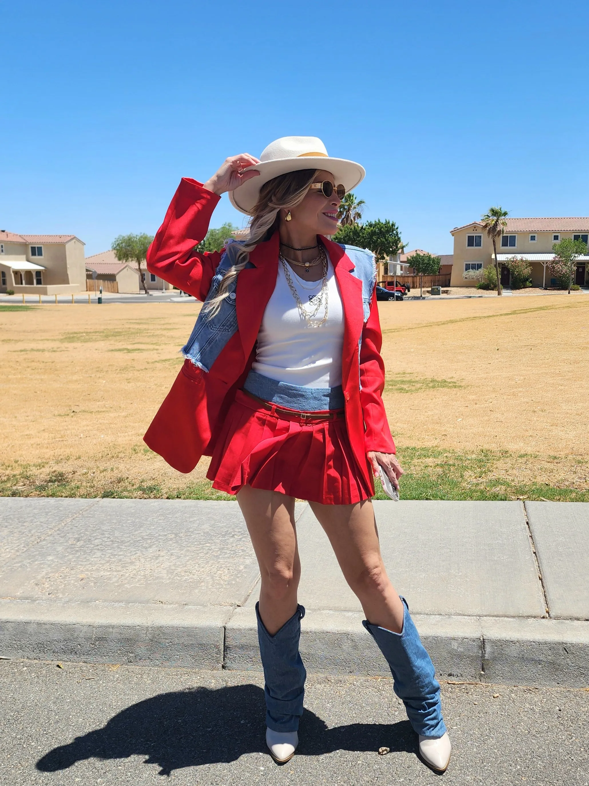 Red denim waist skirt