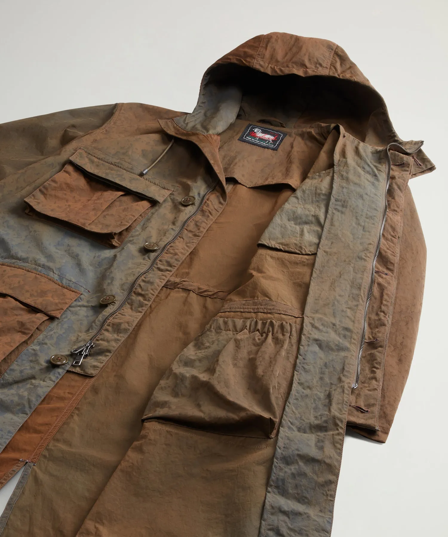 Todd Snyder x Woolrich Fishtail Parka in Ecru Olive